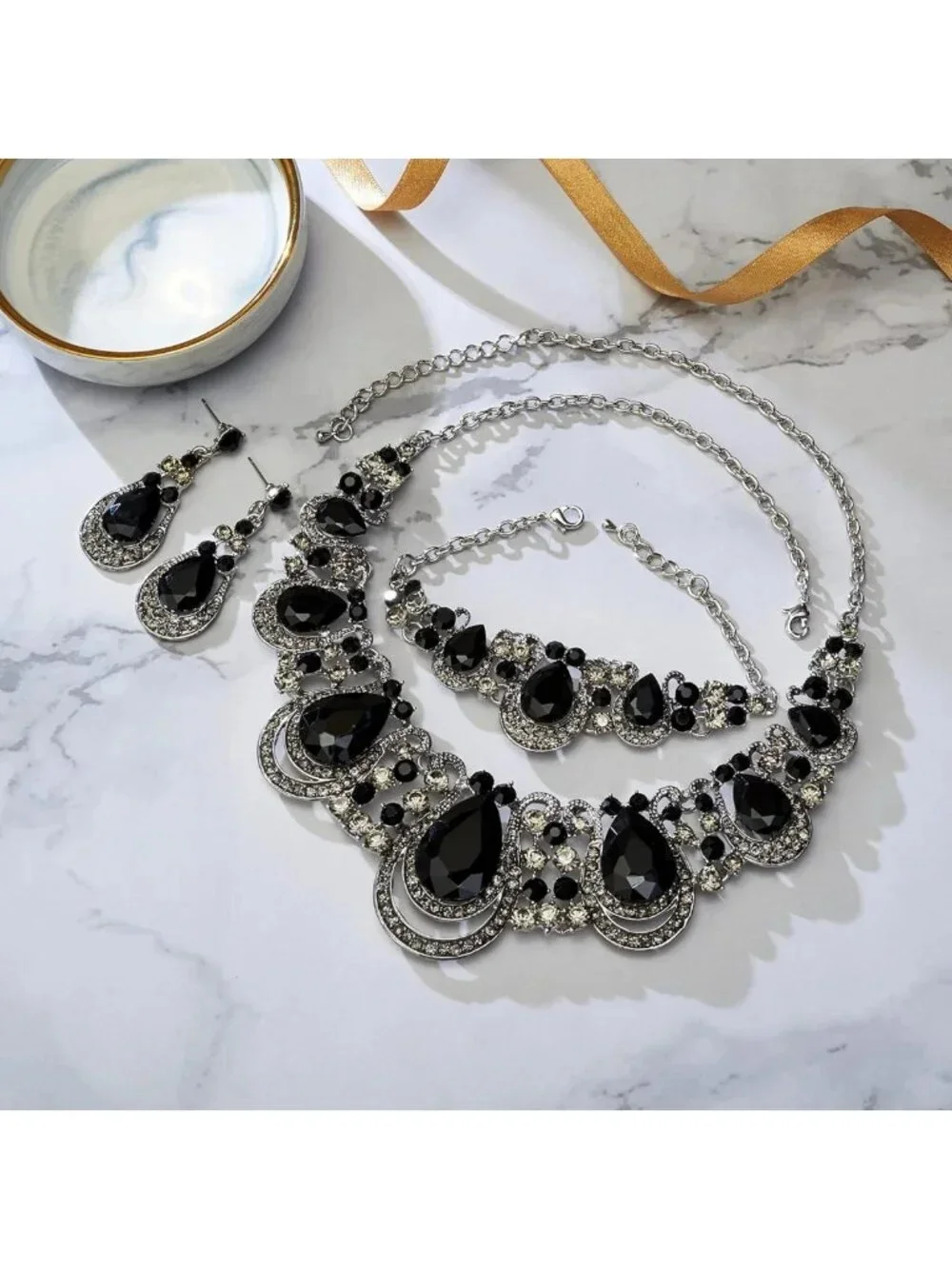 Elegant Teardrop Crystal Jewelry Set - Statement Necklace, Dangle Earrings